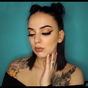 Meet your Posher, Sabrina